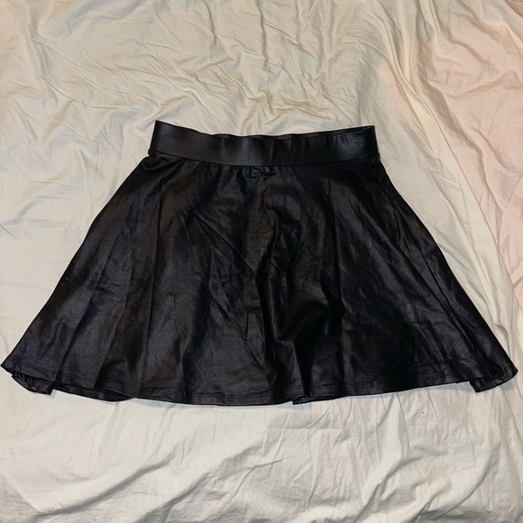 Leather Skater Skirt - Picture 1 of 3